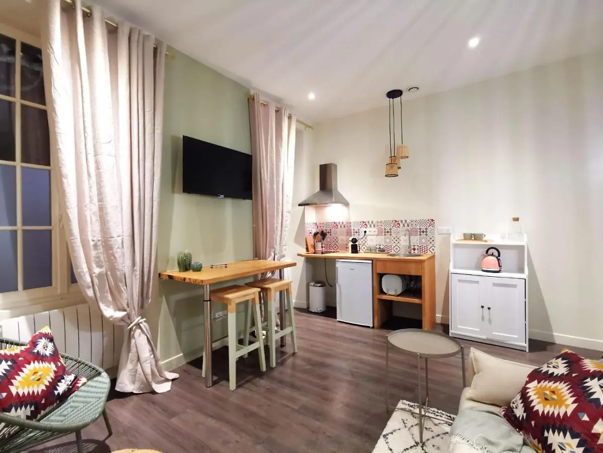Marcelle Lender, Albi Cosy Home Appartement
